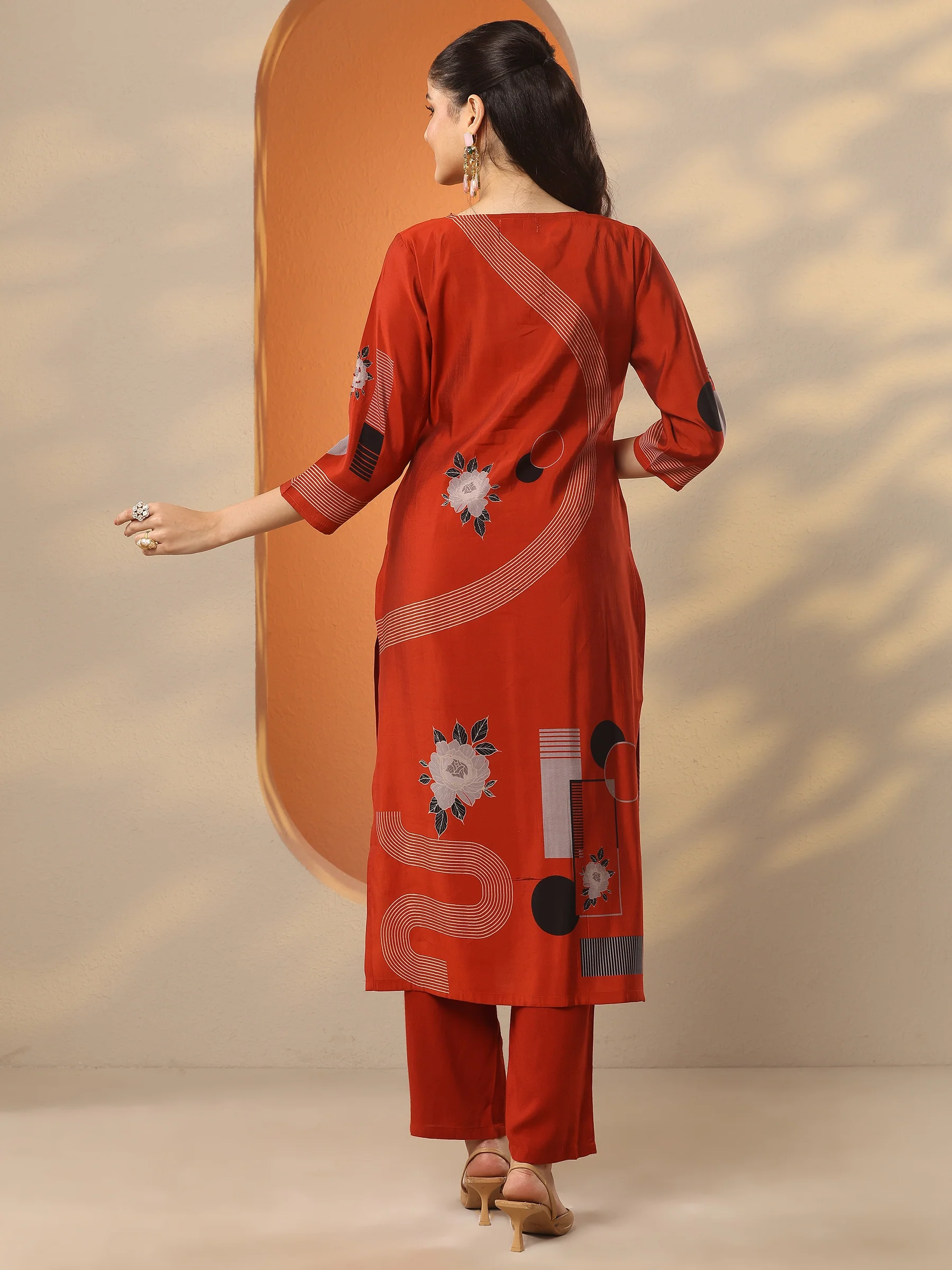 Rust Printed Silk Blend Straight Kurta - Image 4