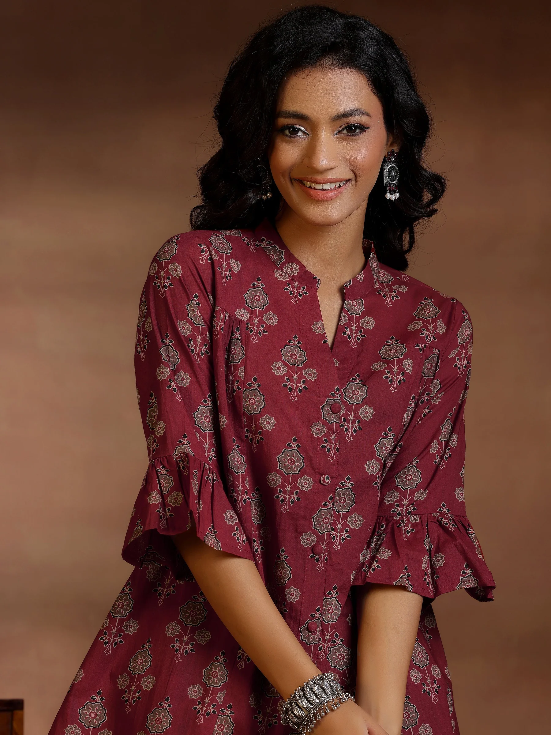 Maroon Printed Cotton A-Line Kurti - Image 5
