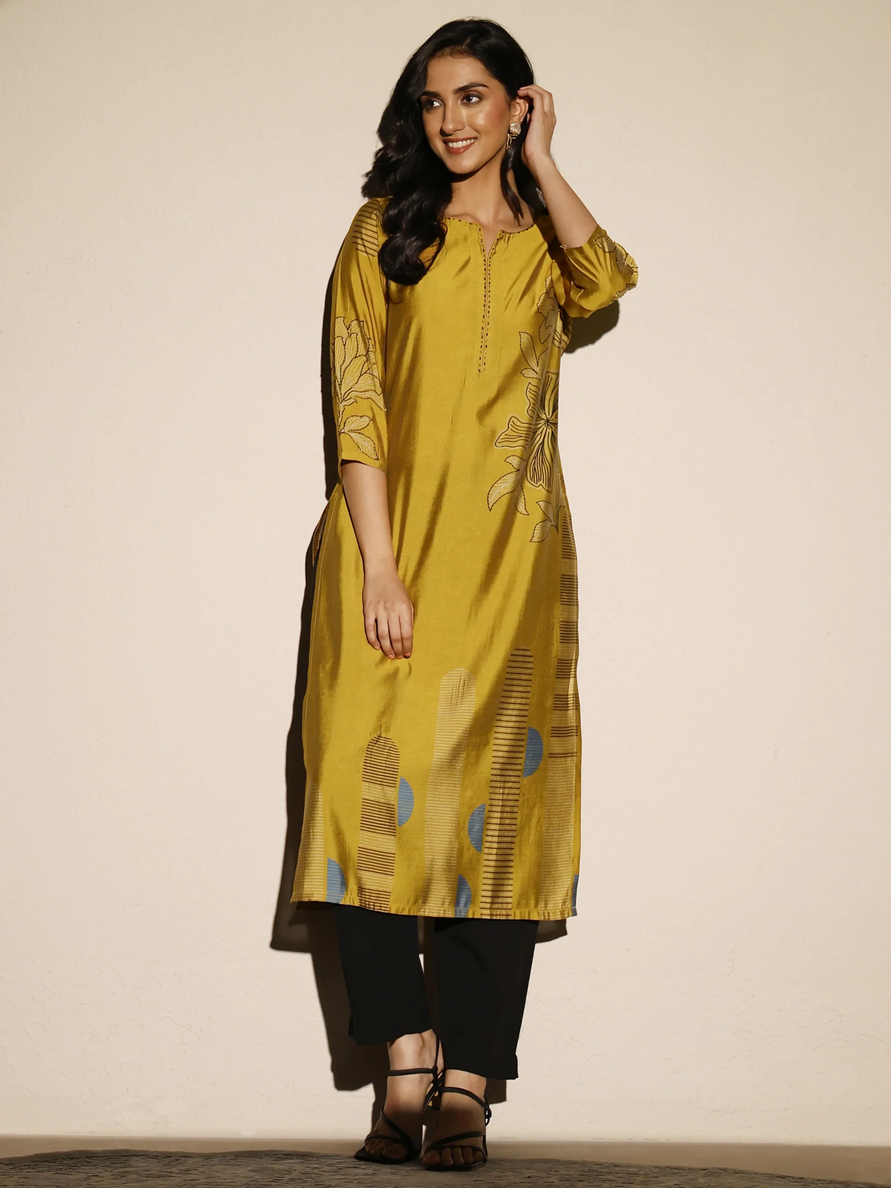 Mustard Printed Silk Blend Straight Kurta - Image 7